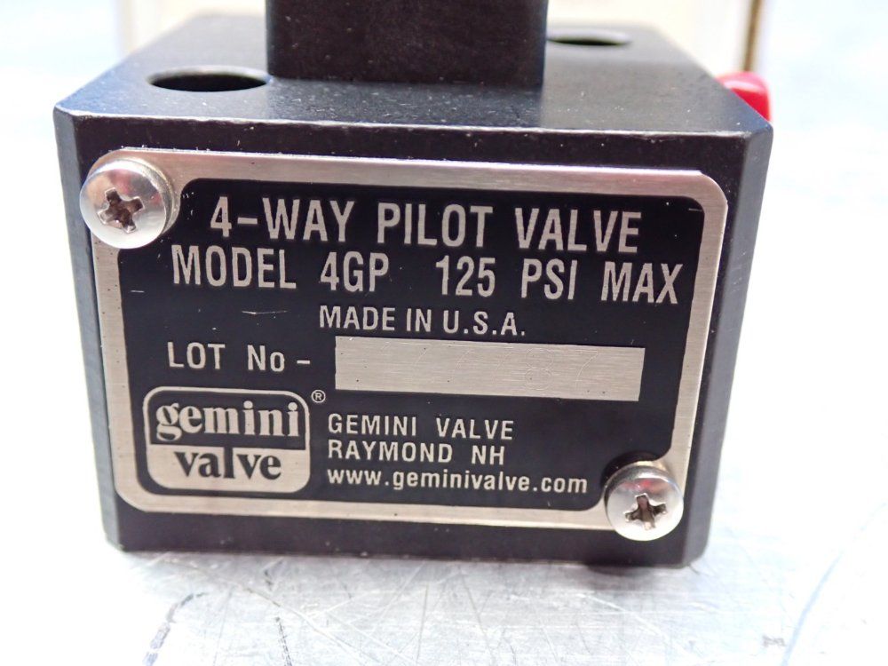 Gemini Valve 125 Psi 4-way Pilot Valve - 4gp