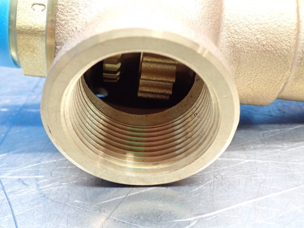 Kunklevalve 250psi, 1" Mnpt X 1¼" Fnpt Saftety Relief Valve - 6010fem01-km-0230