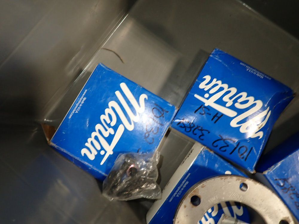  Bushings
