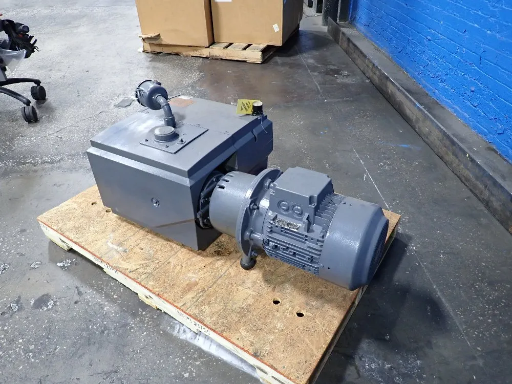 Durr 8.7 Hp Vacuum Pump - D250