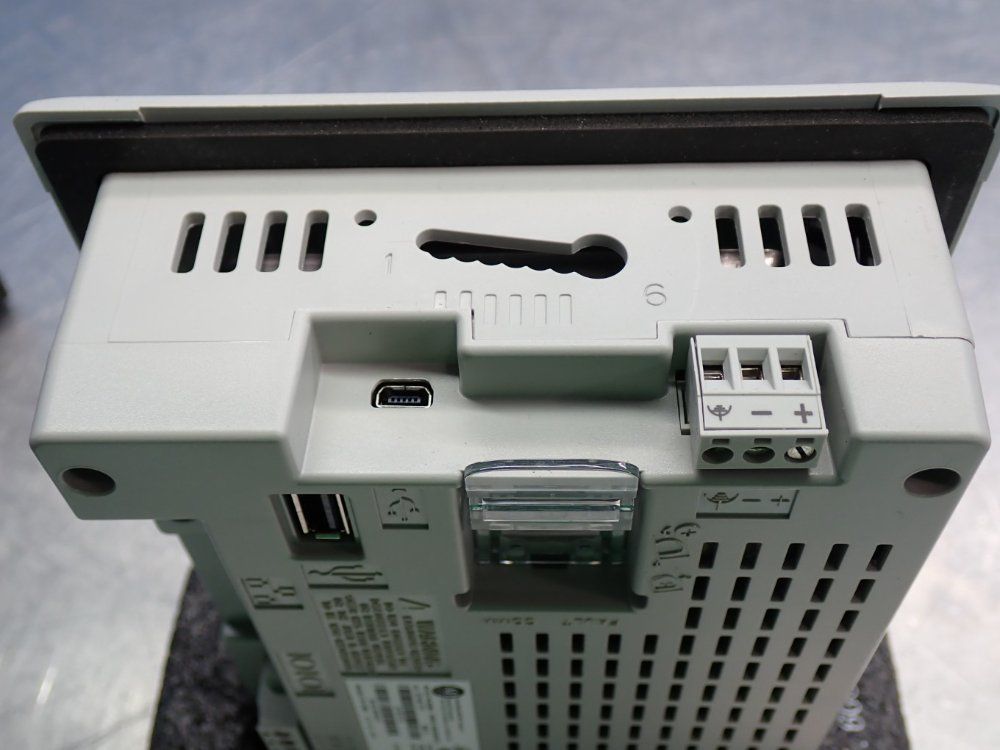 Allen Bradley Panelview 800 Hmi Graphic Terminal 