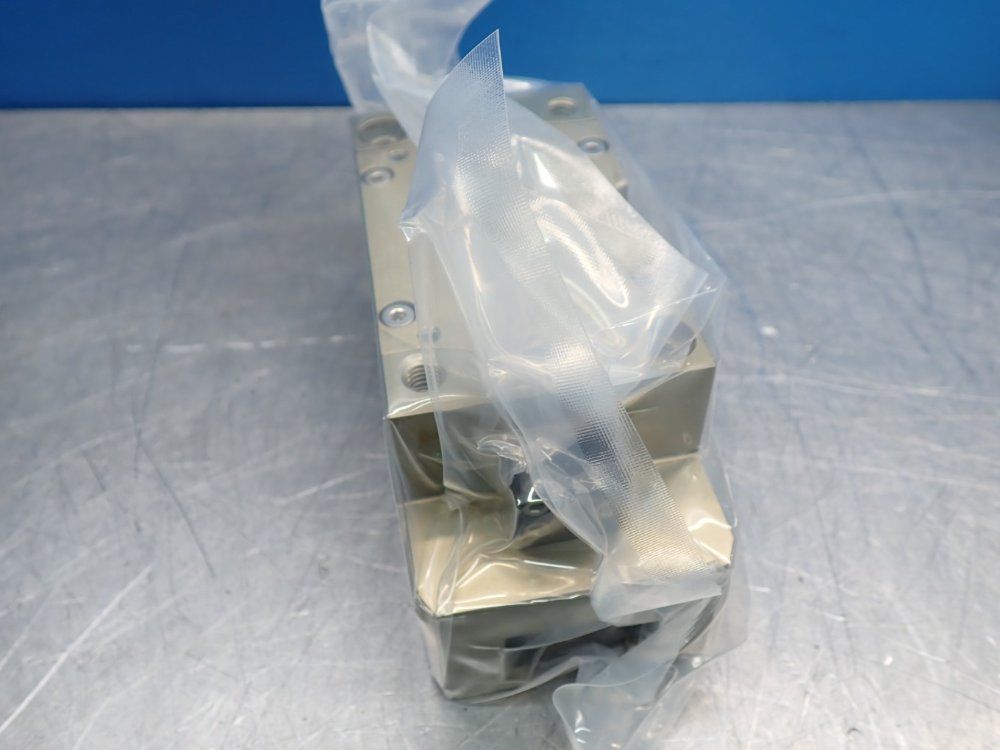 Schunk Pneumatic Universal Gripper