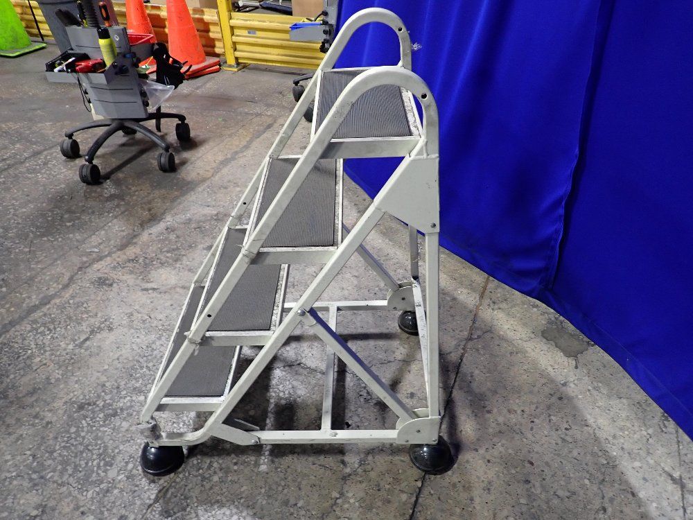  Step Ladder