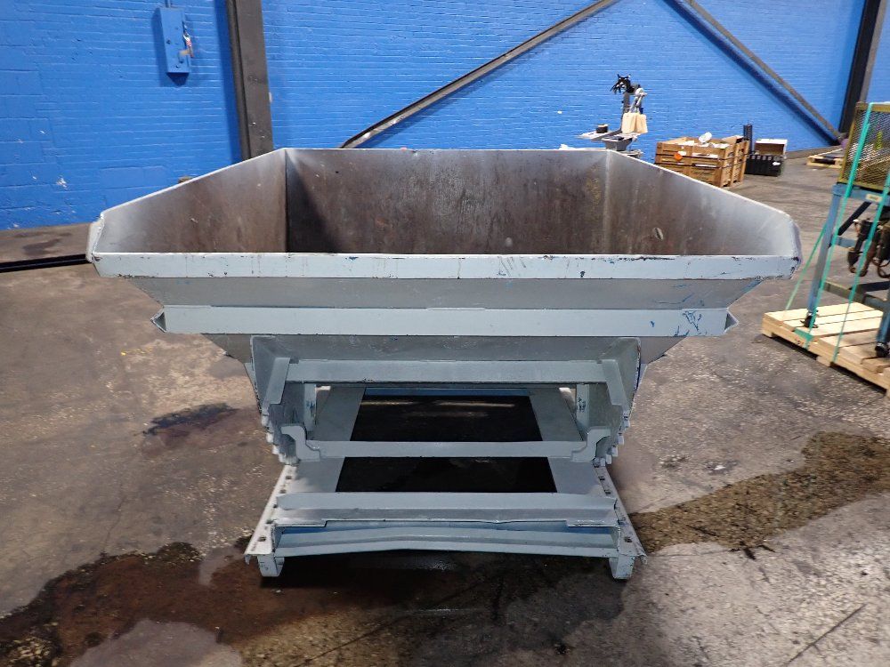  Self Dumping Hopper
