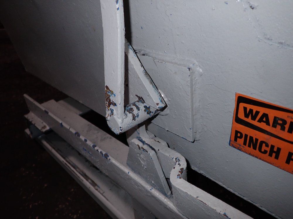  Self Dumping Hopper