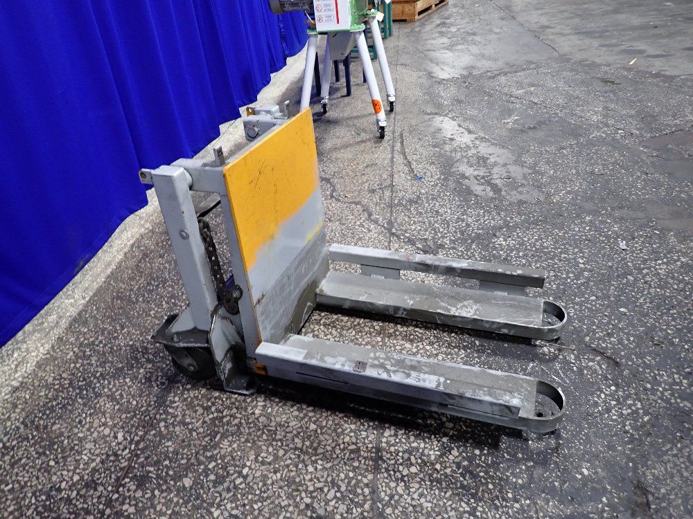  Stacker