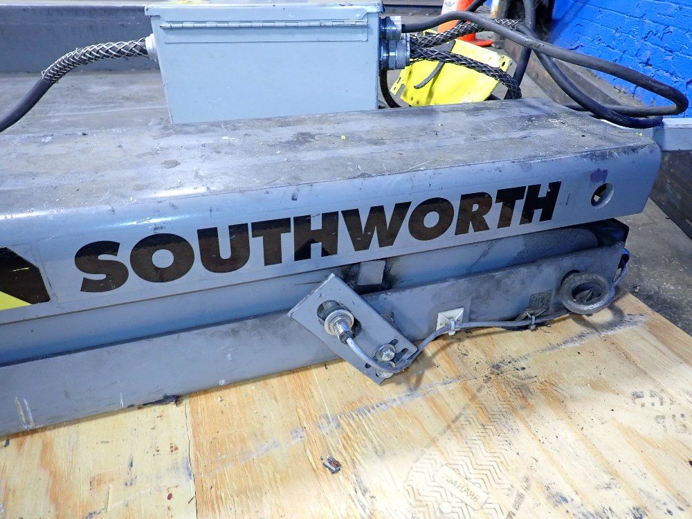 Southworth Lift Table