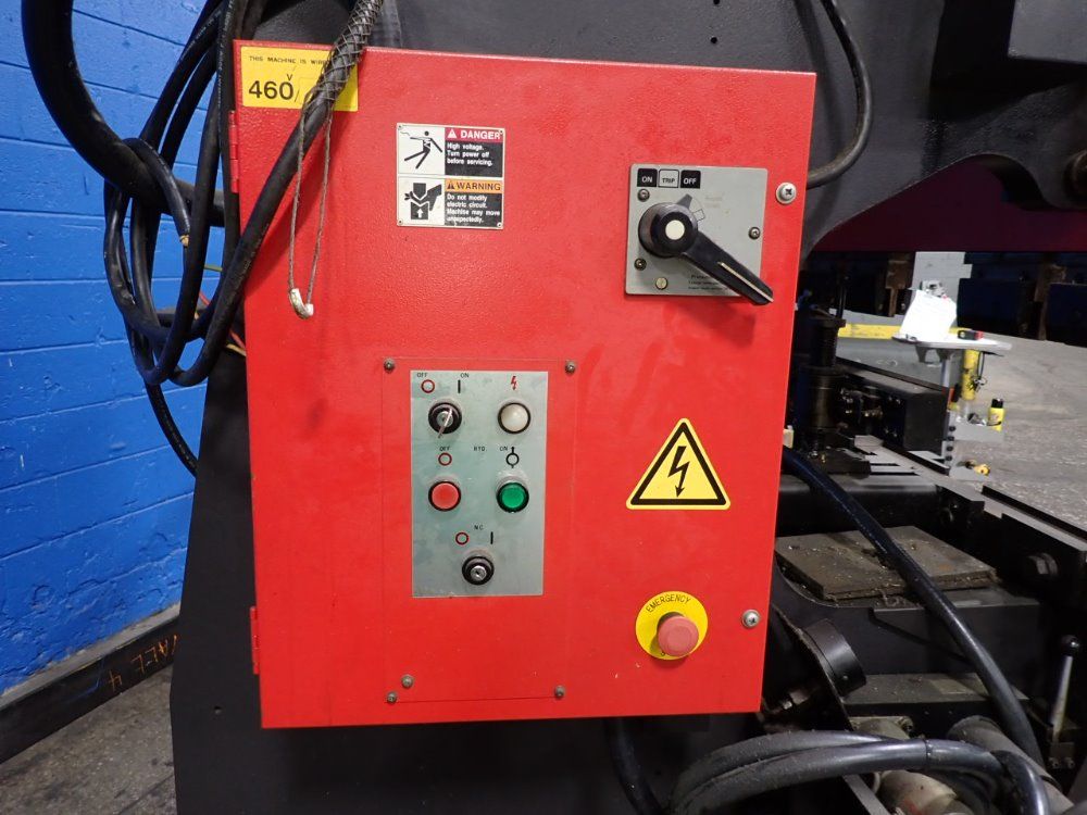 Amada 2000 Amada Rg80 Press Brake