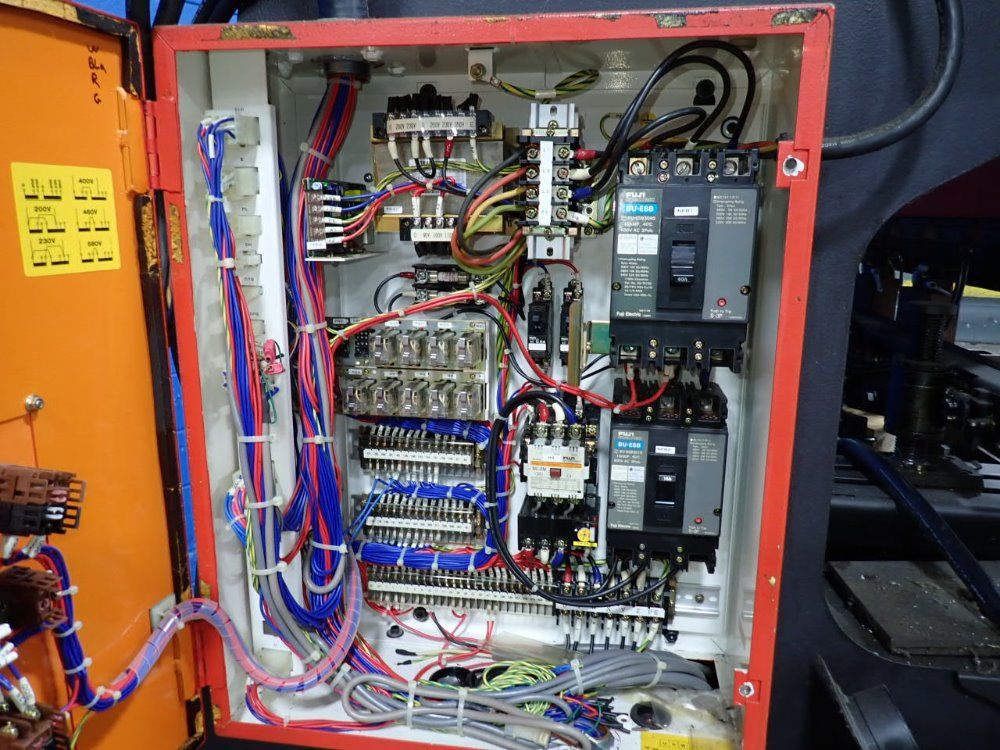 Amada 2000 Amada Rg80 Press Brake