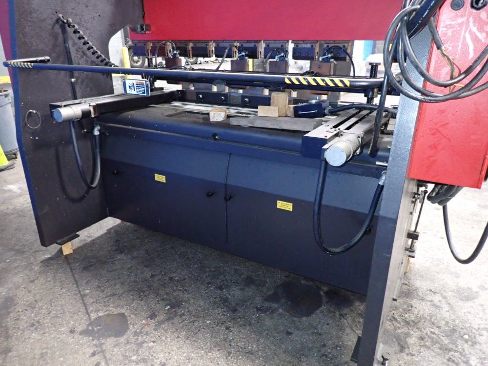 Amada 2000 Amada Rg80 Press Brake