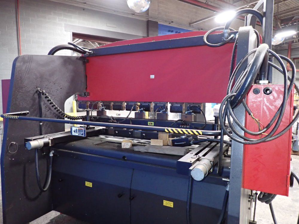 Amada 2000 Amada Rg80 Press Brake