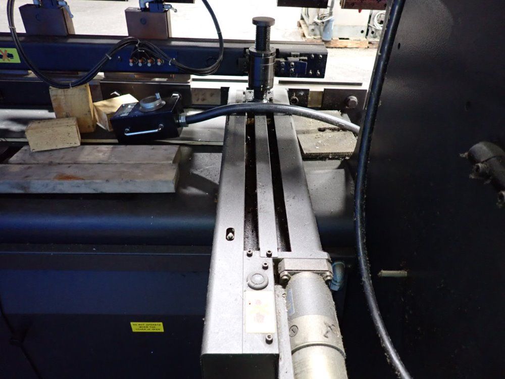 Amada 2000 Amada Rg80 Press Brake