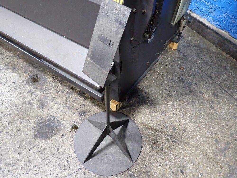 Amada 2000 Amada Rg80 Press Brake