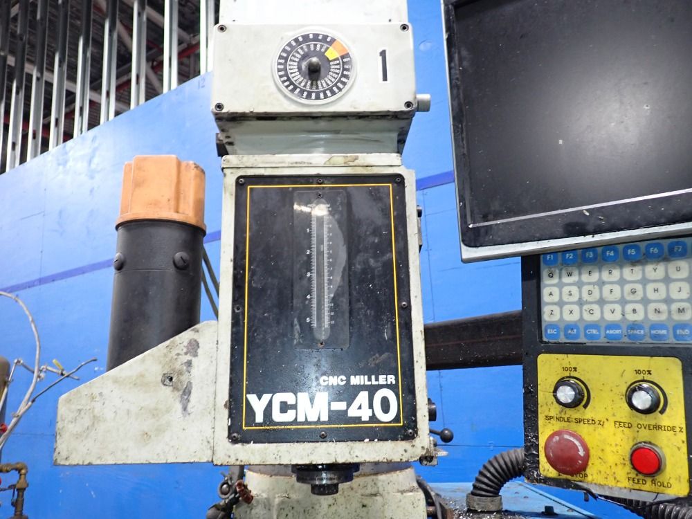 Supermax 1996 Supermax Ycm40 Cnc Vertical Mill