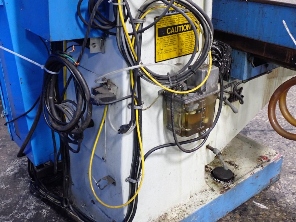 Supermax 1996 Supermax Ycm40 Cnc Vertical Mill
