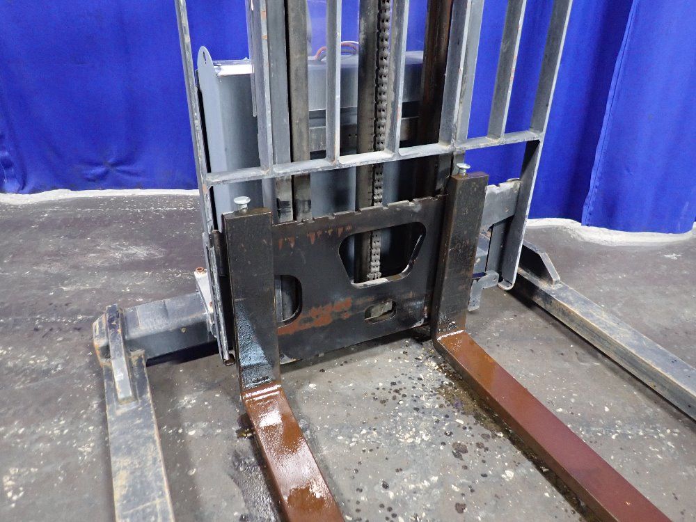 Toyota Toyota 6bws13 Electric Walk Behind Forklift