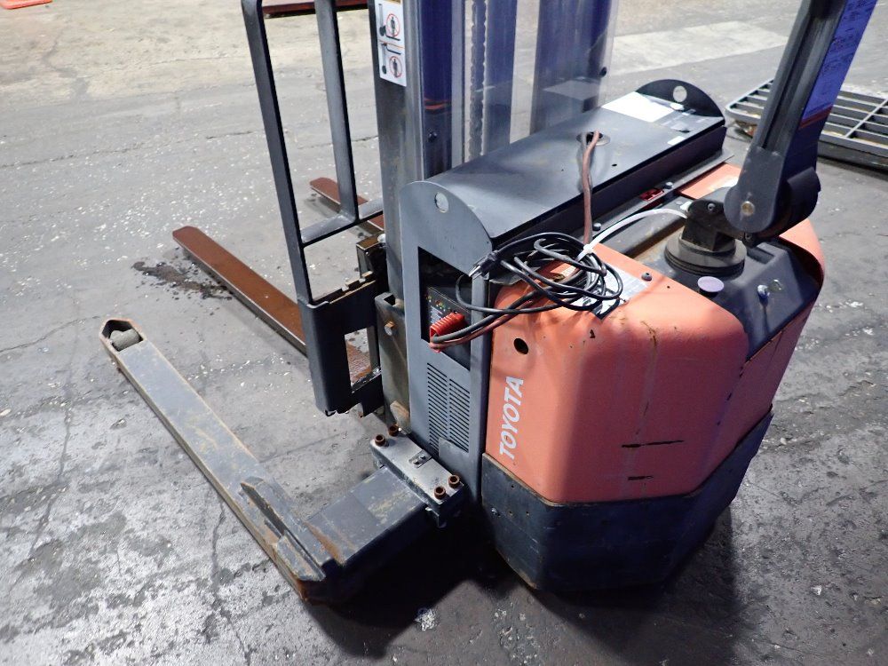Toyota Toyota 6bws13 Electric Walk Behind Forklift
