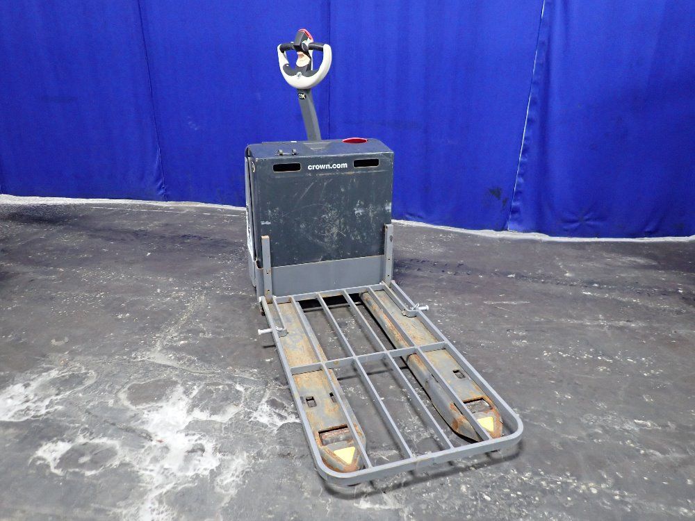 Crown Electric Pallet Jack