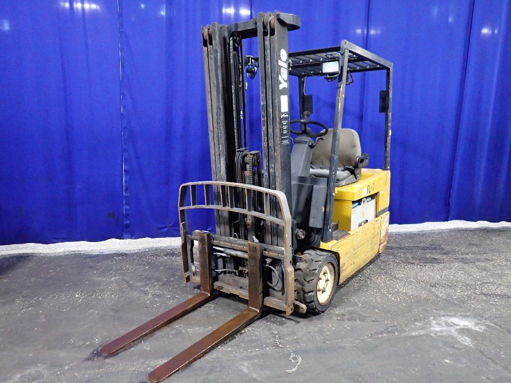 Yale 4000 Lbs Erp040tfn36se082 Electric Forklift - Erp040tfn36se082