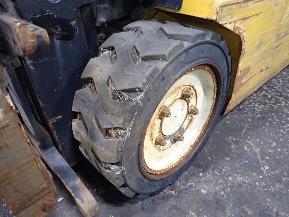 Yale 4000 Lbs Erp040tfn36se082 Electric Forklift - Erp040tfn36se082