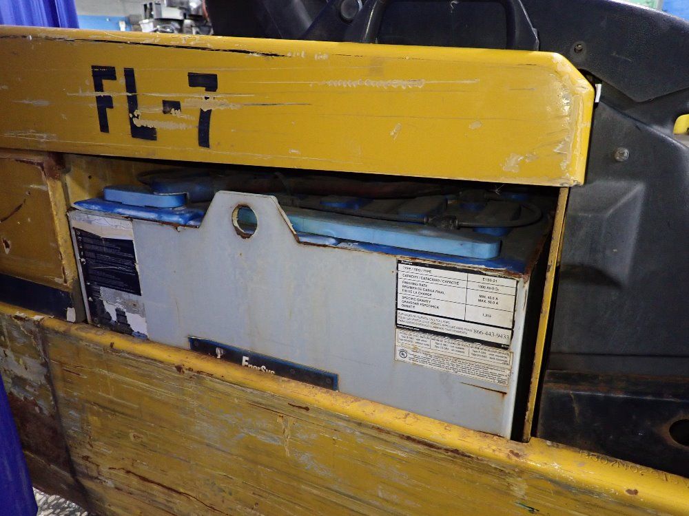 Yale 4000 Lbs Erp040tfn36se082 Electric Forklift - Erp040tfn36se082