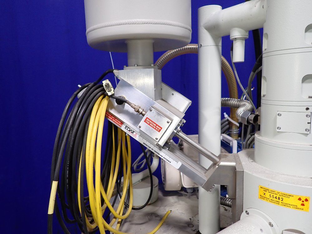 Joel Scanning Electron Microscope - Jsm-6060