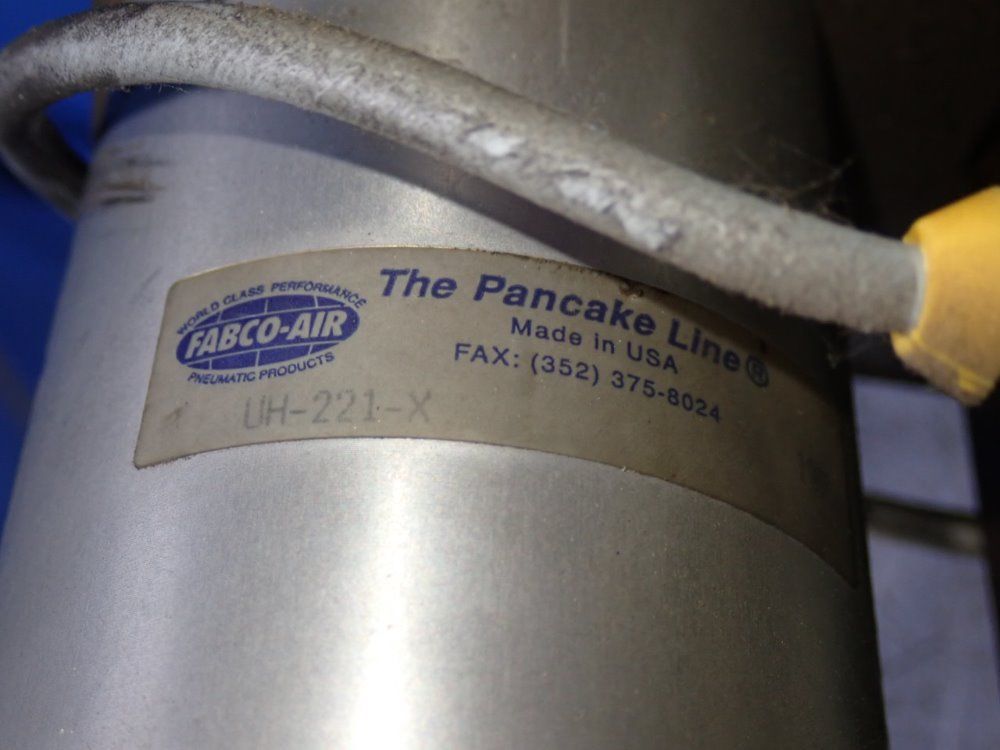  Cylinder