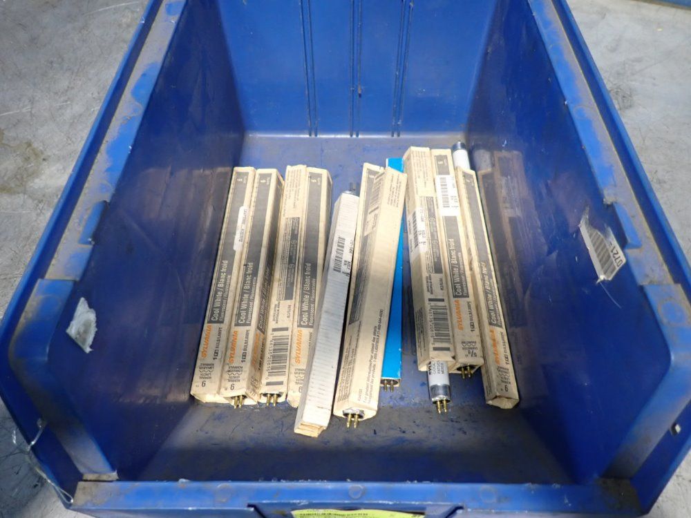  Fluorescent Lamps