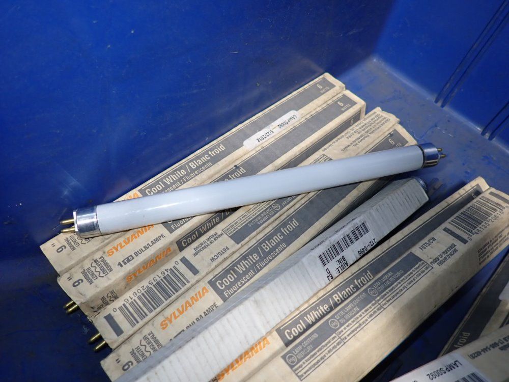  Fluorescent Lamps