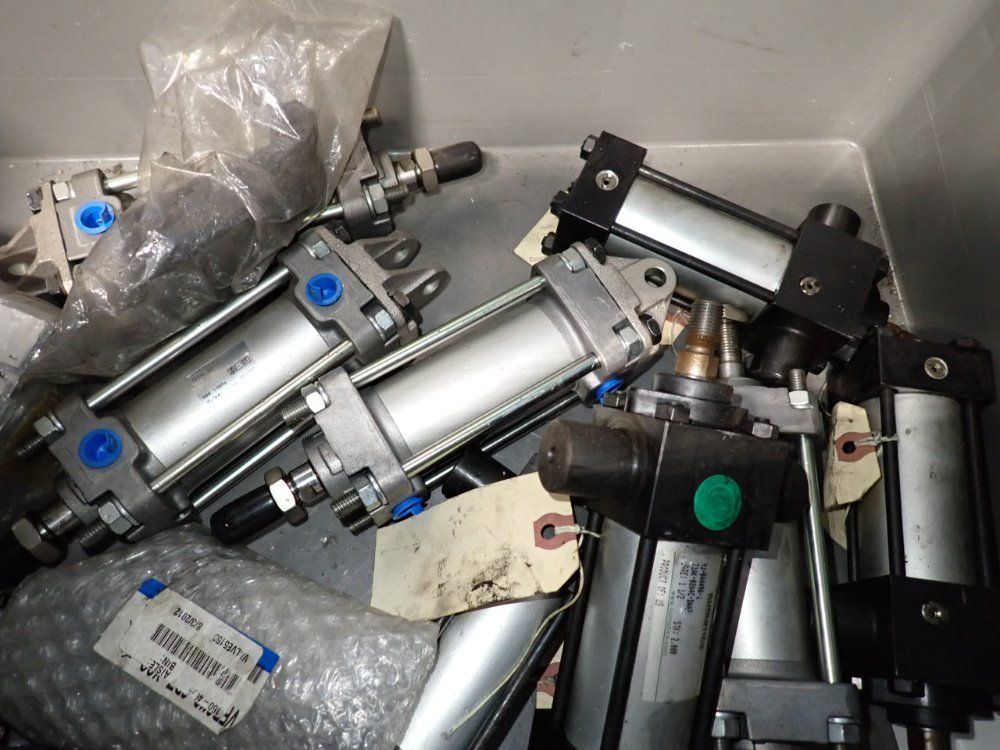  Cylinders