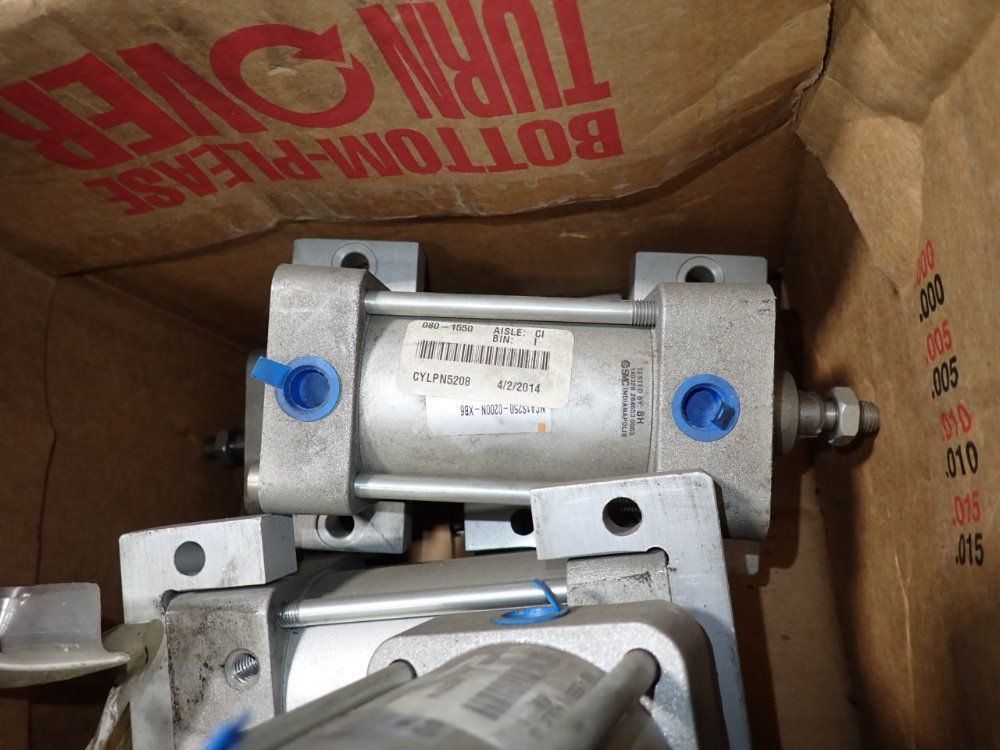  Cylinders