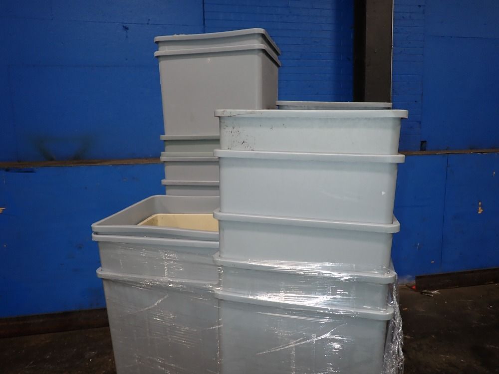  Trash Receptacles