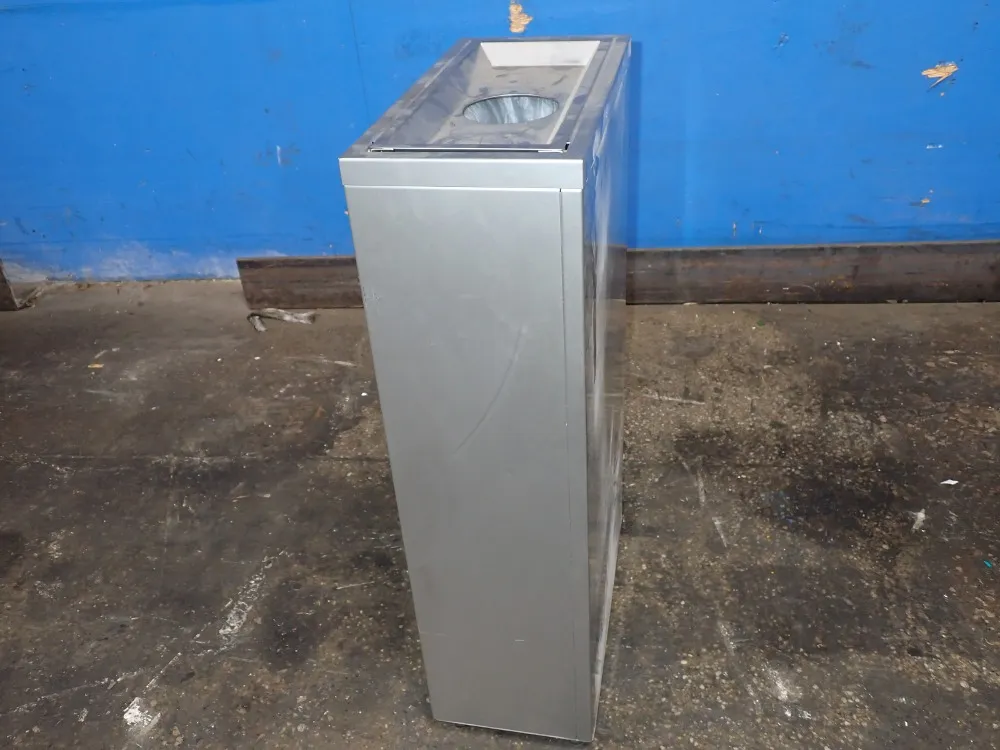 Mg 18" X 9" X 34" Trash Receptacle