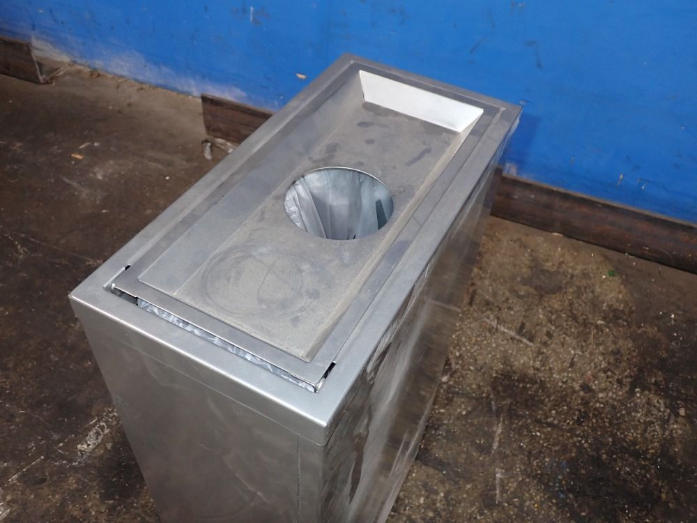 Mg 18" X 9" X 34" Trash Receptacle