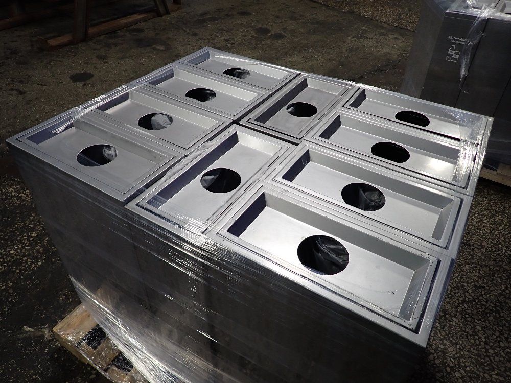  Recycle Receptacles