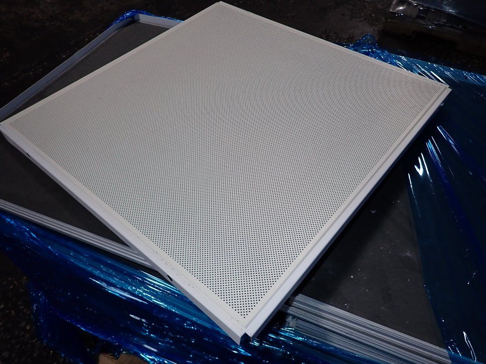  Panels