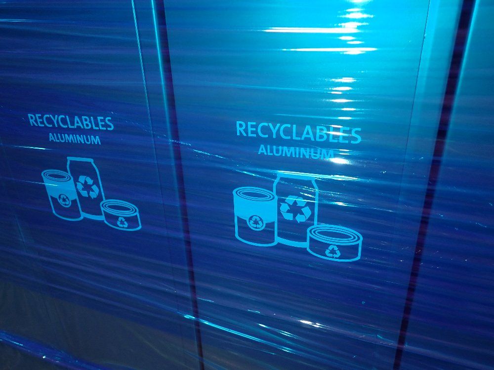  Recycle Receptacles