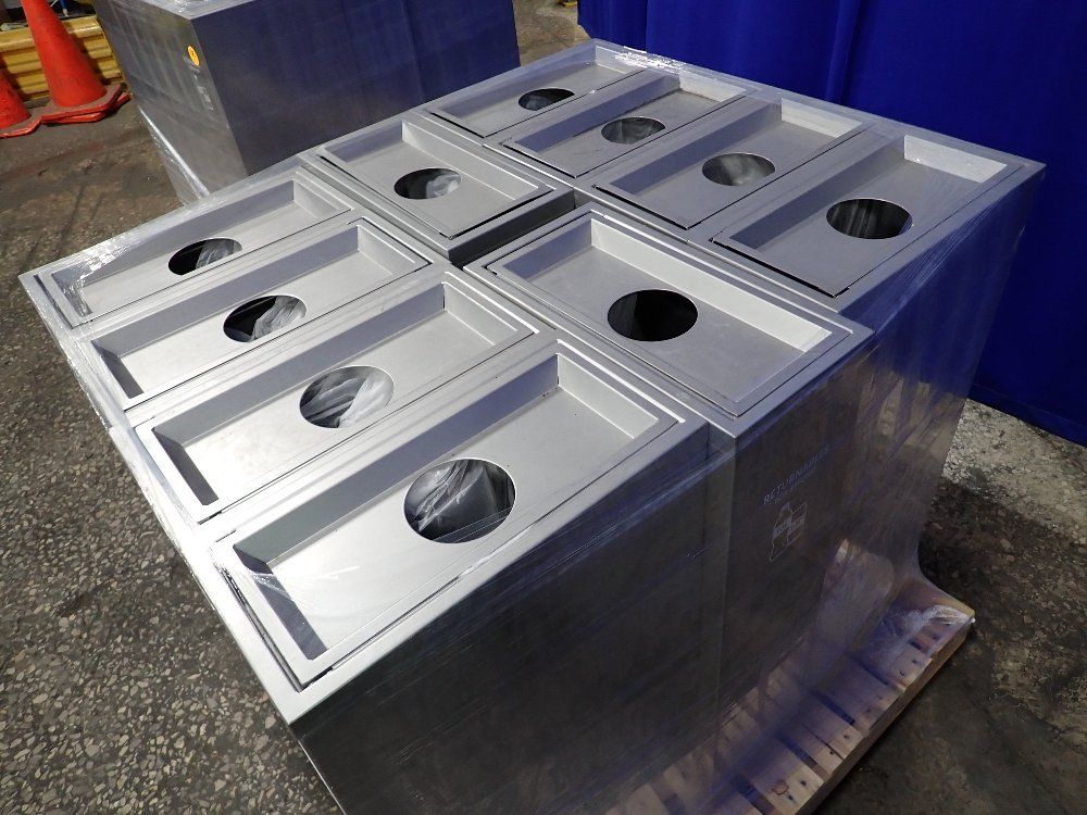  Recycle Receptacles