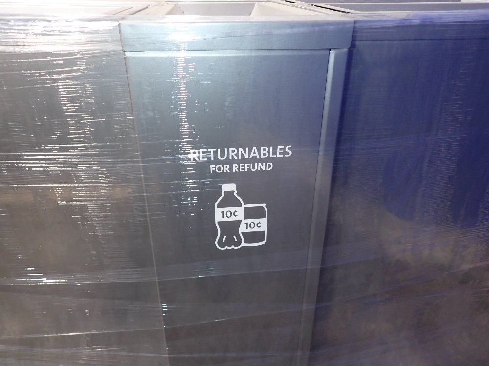  Recycle Receptacles