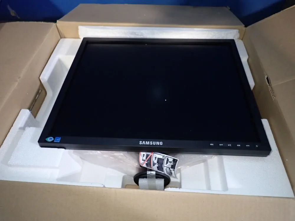 Samsung Monitor