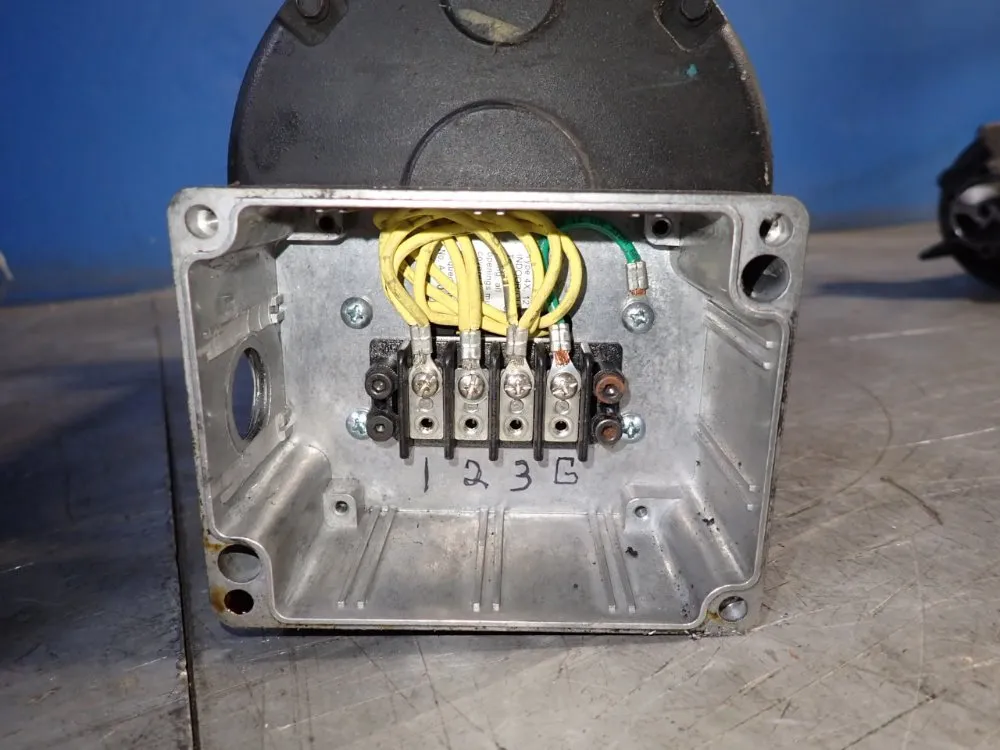 Stillwater Robot Tip Dresser - E4200-1-bm-m4-lr-eq-qc-1