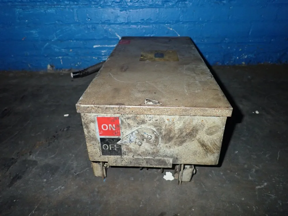 Westinghouse 60 Amp / 600 Vac Fusible Bus Plug