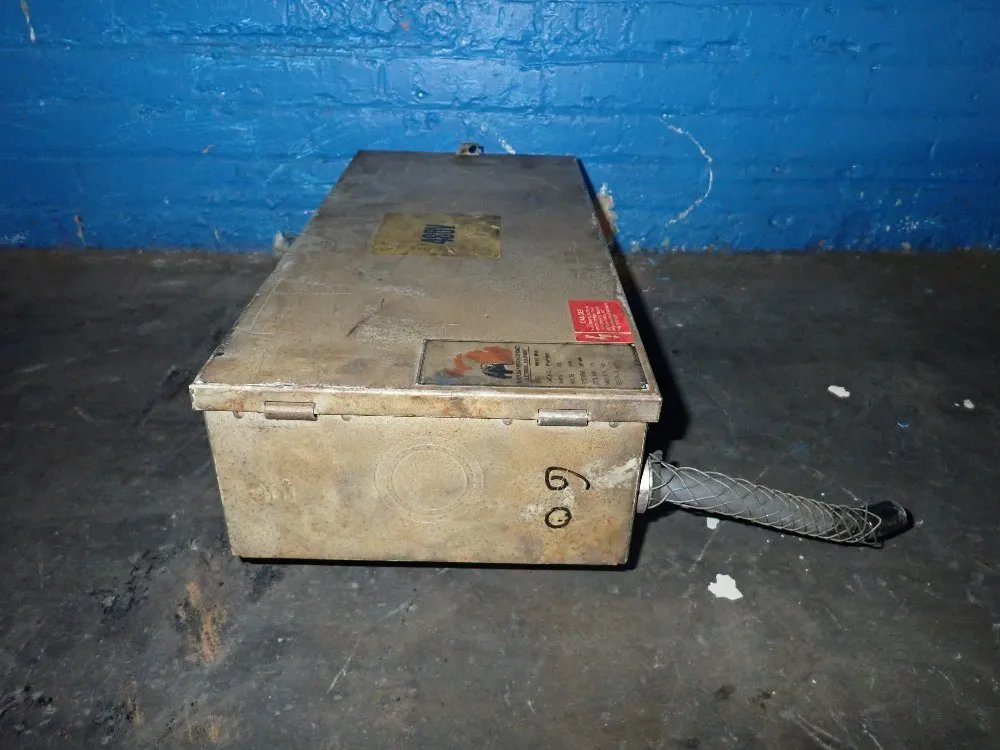 Westinghouse 60 Amp / 600 Vac Fusible Bus Plug