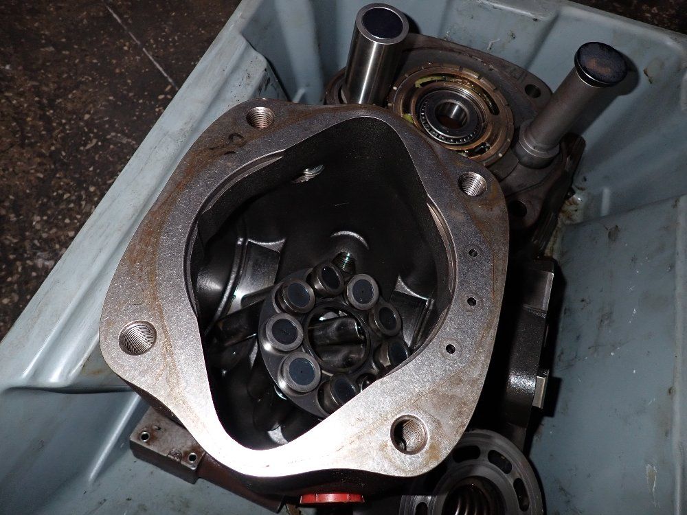  Piston Pump Components