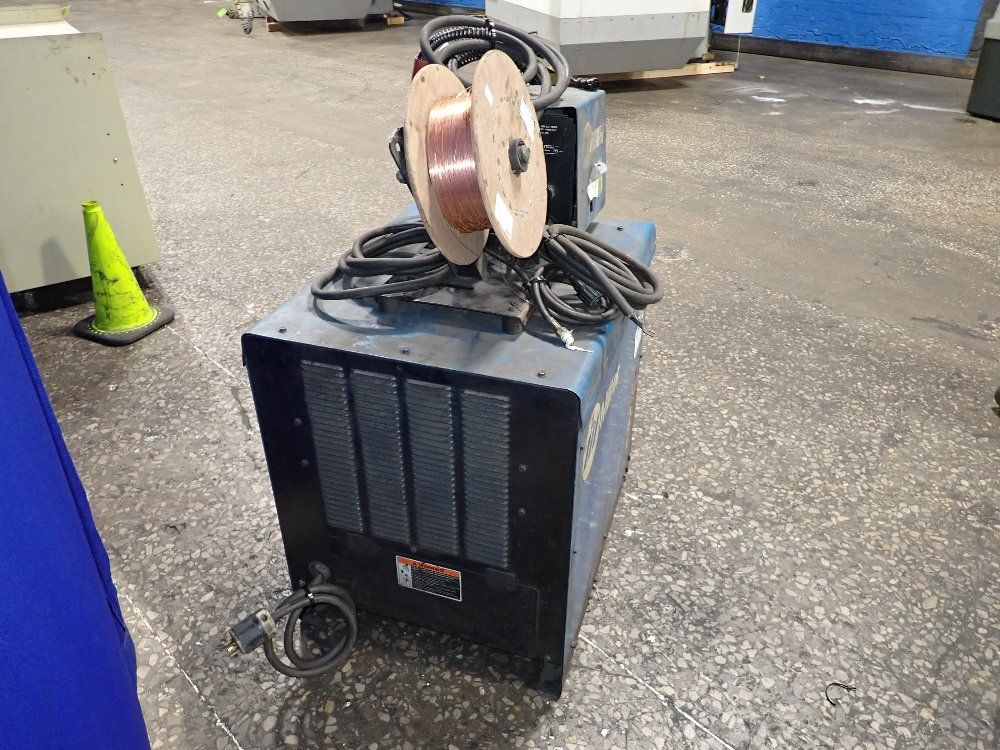 Miller  Miller Cp302 Welder