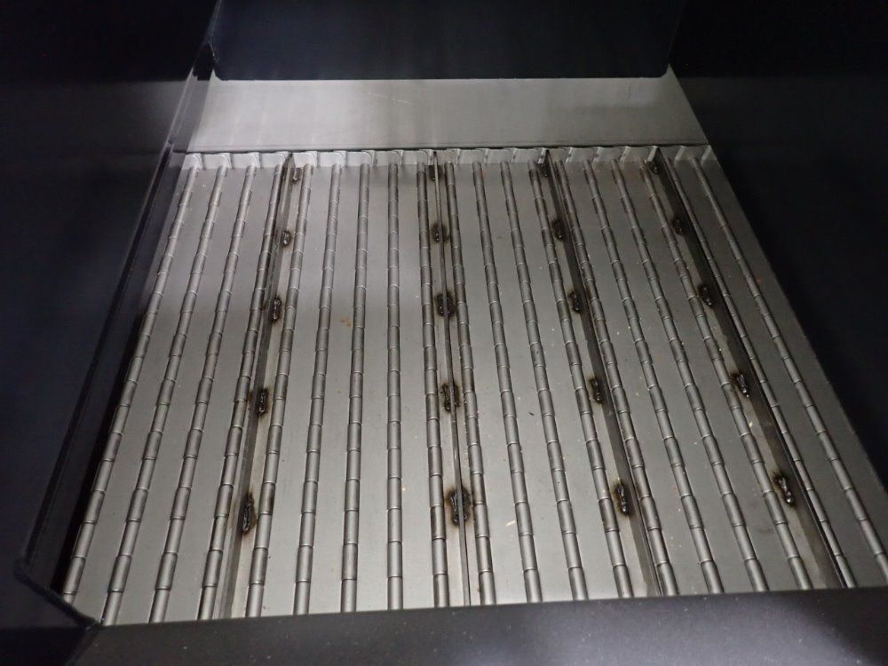 Hakusan Hakusan Incline Chip Conveyor
