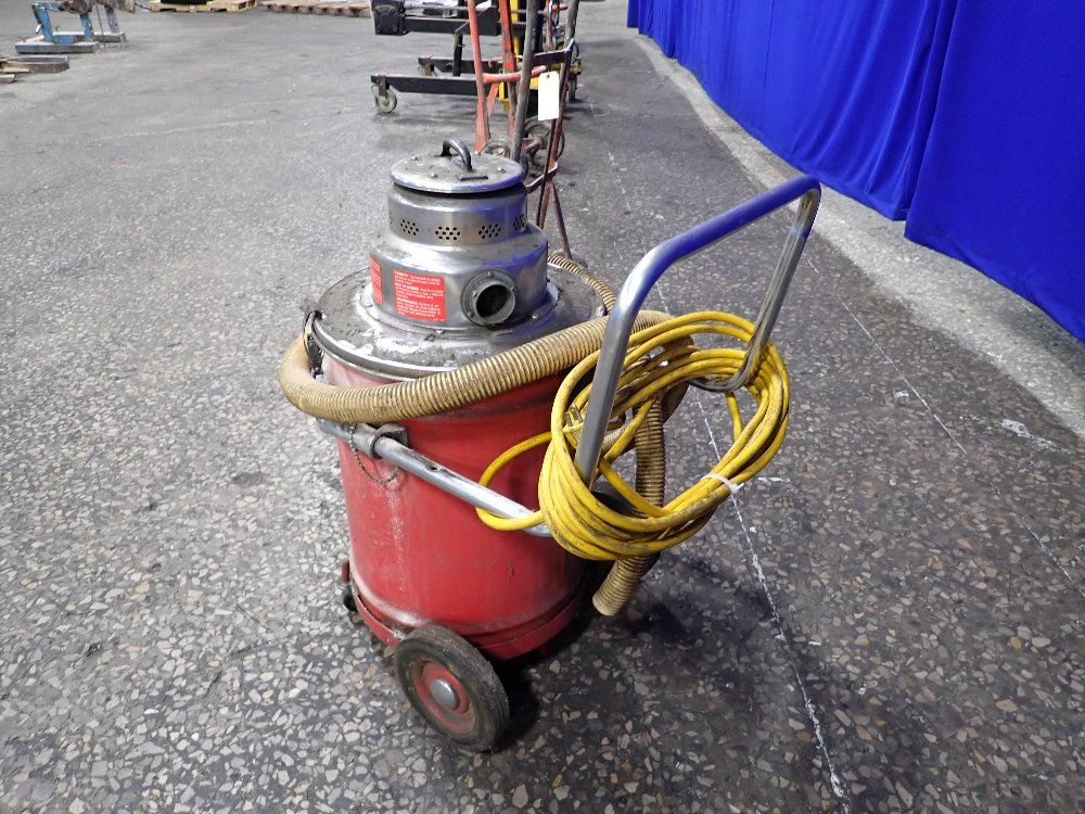 Milwaukee Wetdry Shop Vac