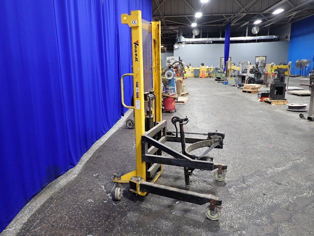 Vestil Drum Lift