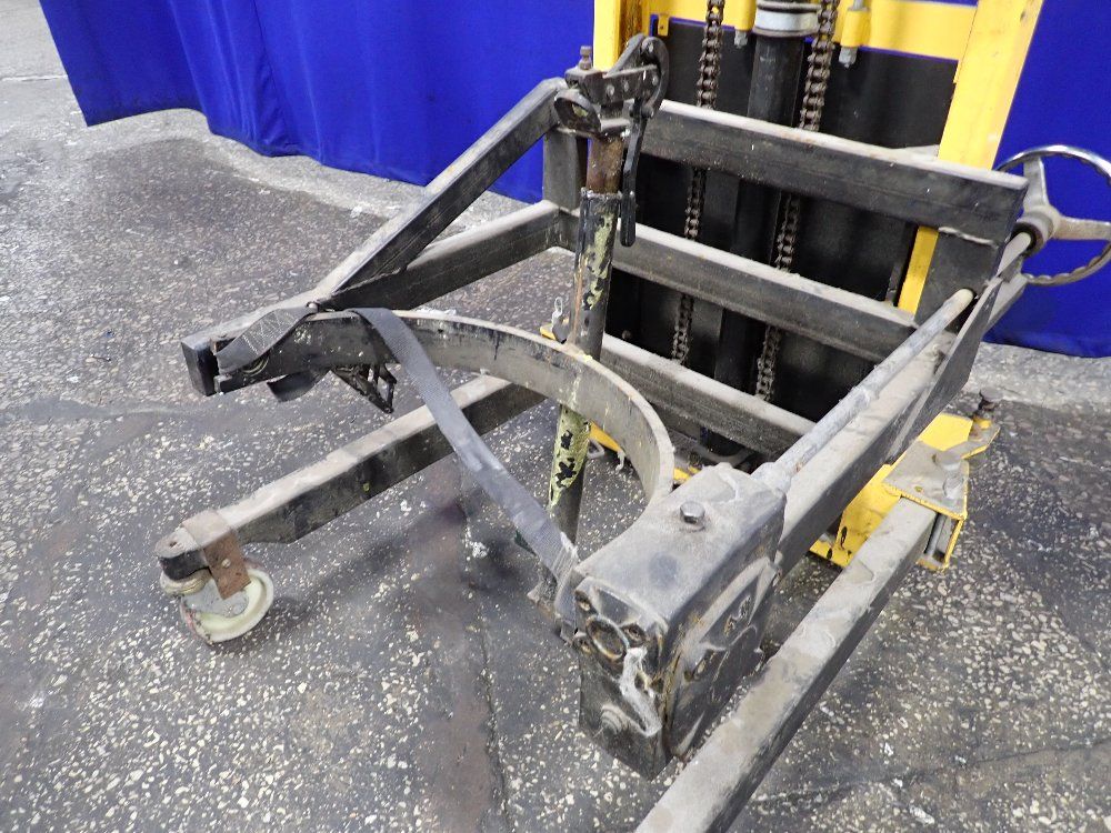 Vestil Drum Lift