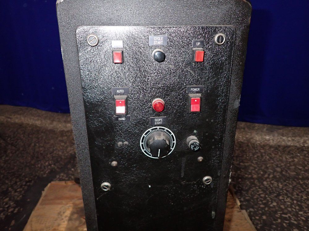 Wilson Tukon Tester
